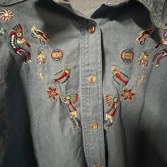 Vintage 90s denim button up shirt southwestern flute player Kokopelli embroidery - Picture 3 of 6